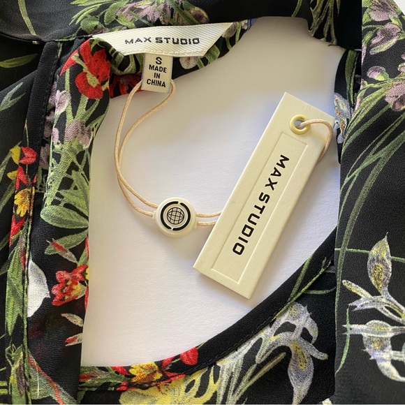 Max Studio Floral Tropical Tie Front Sleeveless Ruffle Blouse - Picture 11 of 15